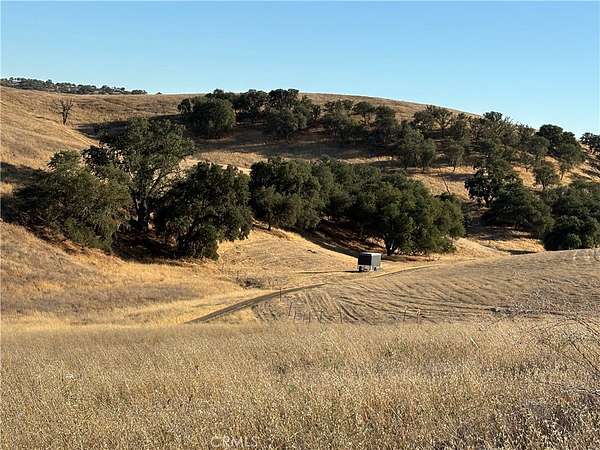 2 Acres of Residential Land for Sale in Paso Robles, California