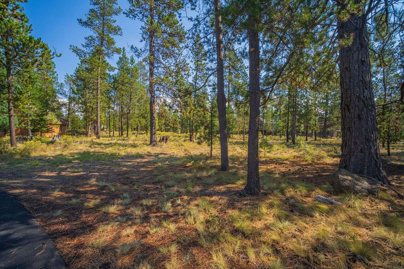 0.28 Acres of Residential Land for Sale in Sunriver, Oregon