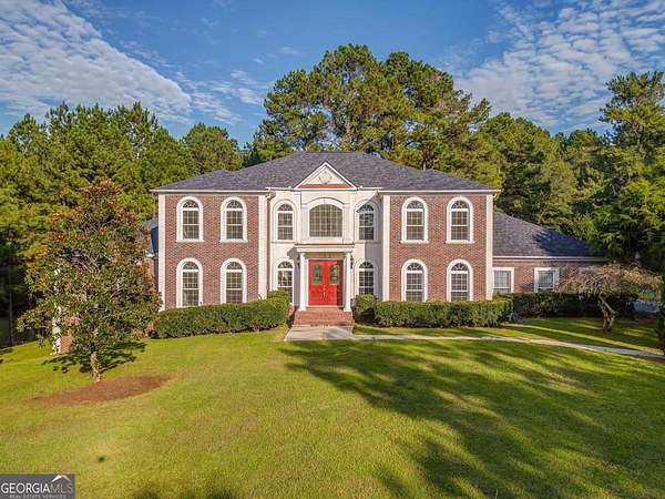 15 Acres of Land with Home for Sale in Calhoun, Georgia