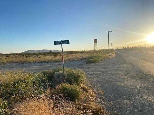 1.78 Acres of Residential Land for Sale in Mojave, California