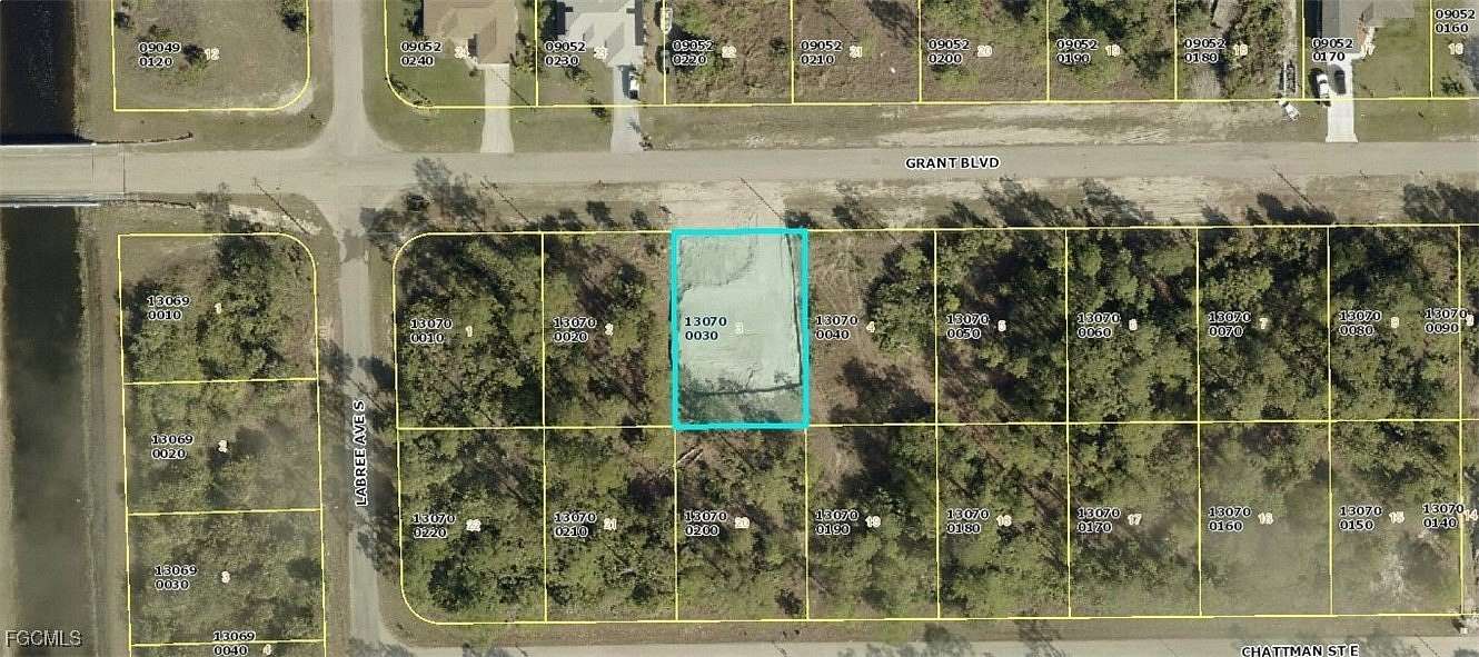 0.24 Acres of Residential Land for Auction in Lehigh Acres, Florida