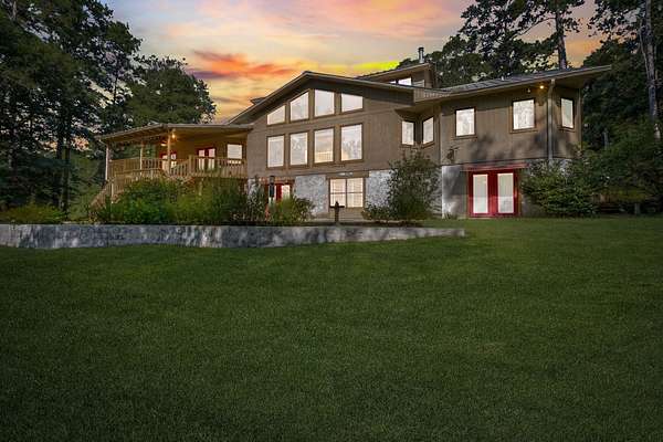 23 Acres of Land with Home for Sale in Quincy, Florida