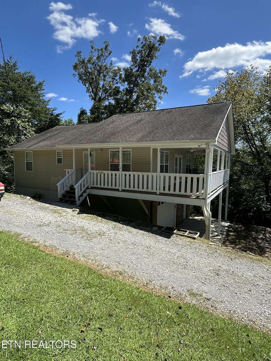 1.5 Acres of Land with Home for Sale in Knoxville, Tennessee