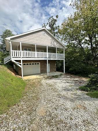 1.5 Acres of Residential Land with Home for Sale in Knoxville, Tennessee