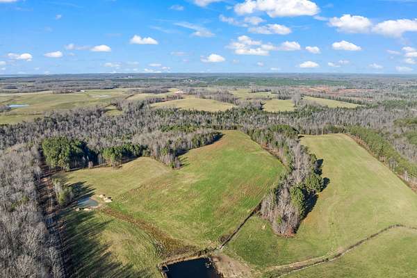 152 Acres of Recreational Land & Farm for Sale in Jamestown, Tennessee