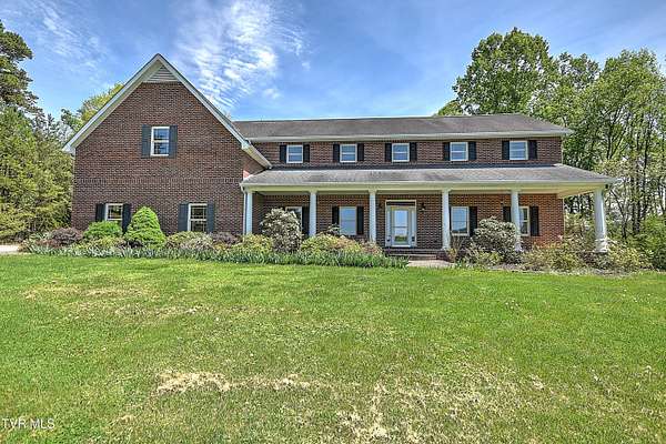 1.73 Acres of Residential Land with Home for Sale in Blountville, Tennessee