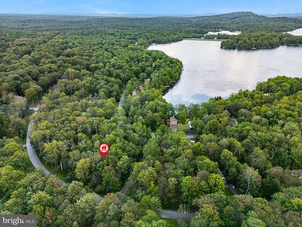 0.37 Acres of Land for Sale in Pocono Lake, Pennsylvania