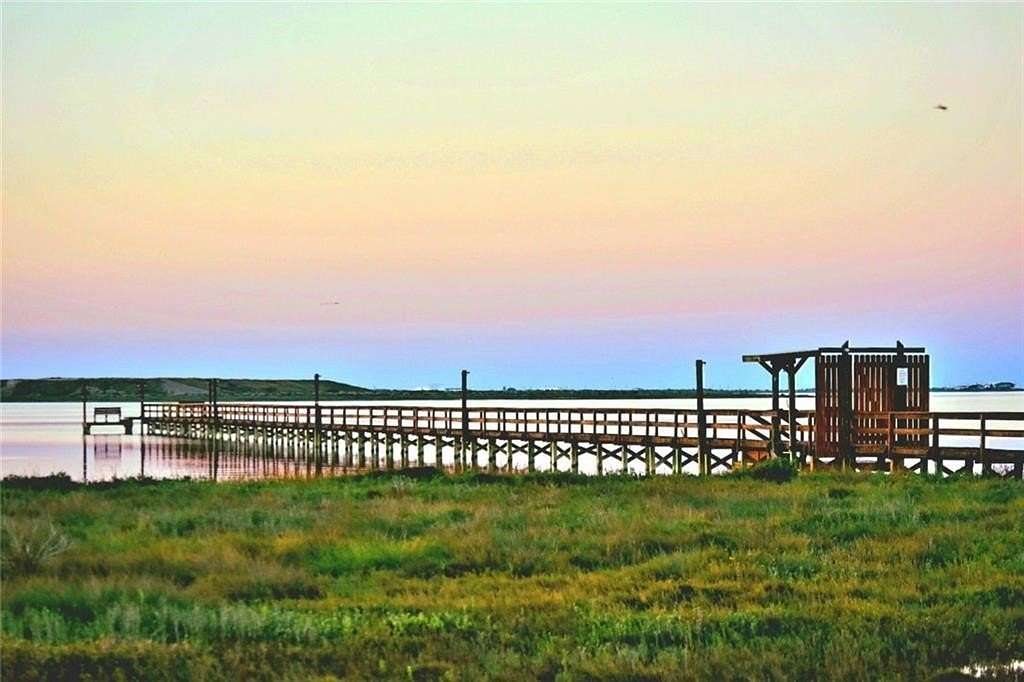 1 Acre of Residential Land for Sale in Rockport, Texas