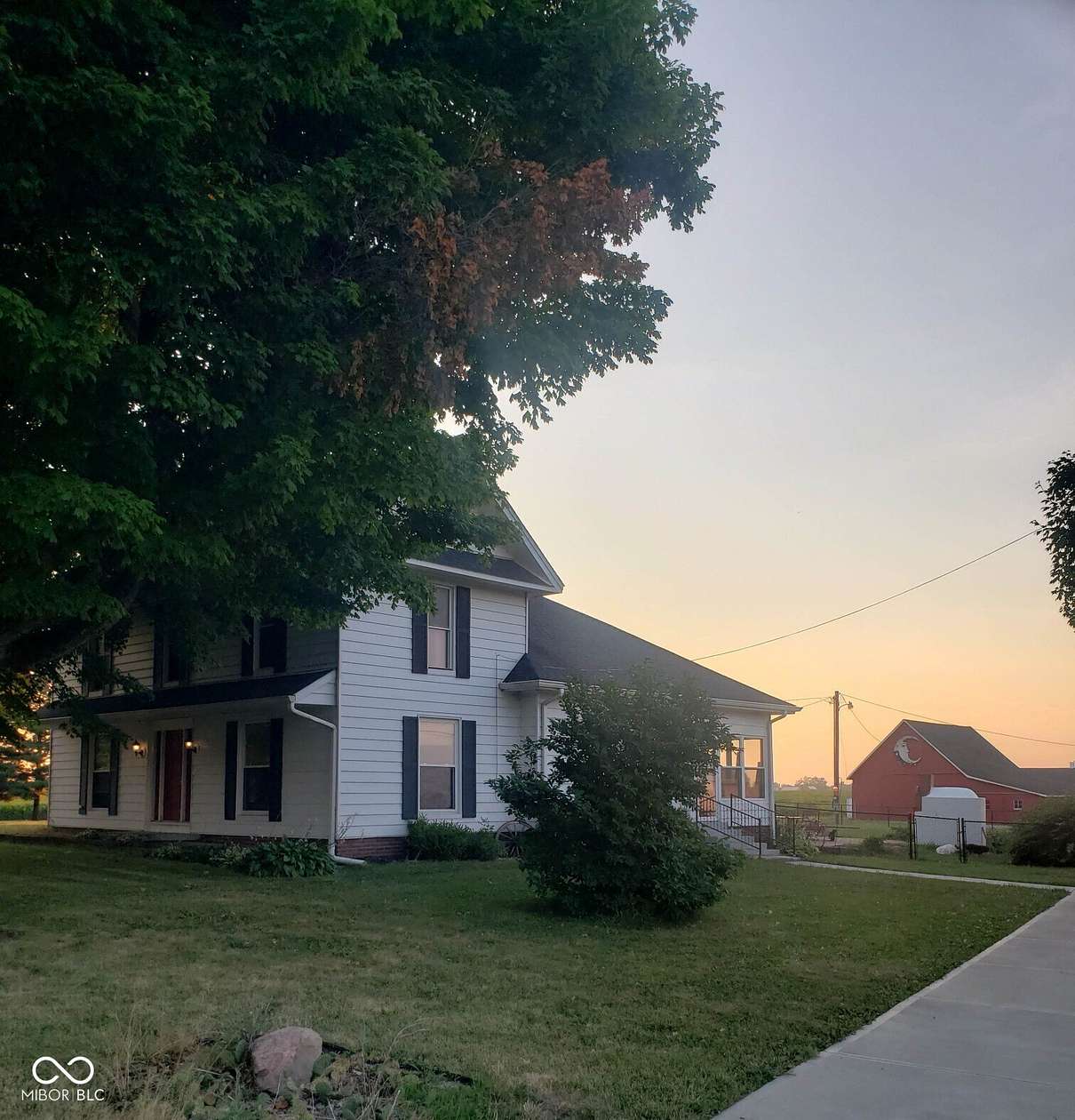 2 Acres of Residential Land with Home for Sale in Whiteland, Indiana