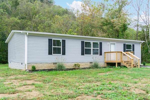 1.7 Acres of Residential Land with Home for Sale in Pleasant Shade, Tennessee