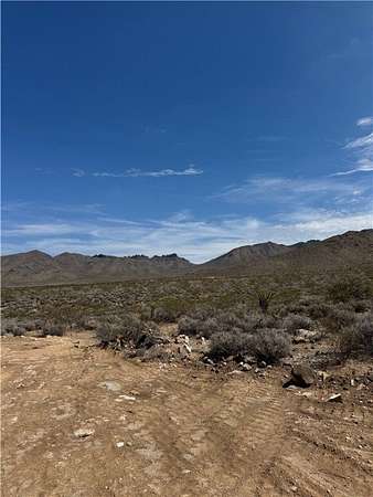 4.76 Acres of Land for Sale in Dolan Springs, Arizona