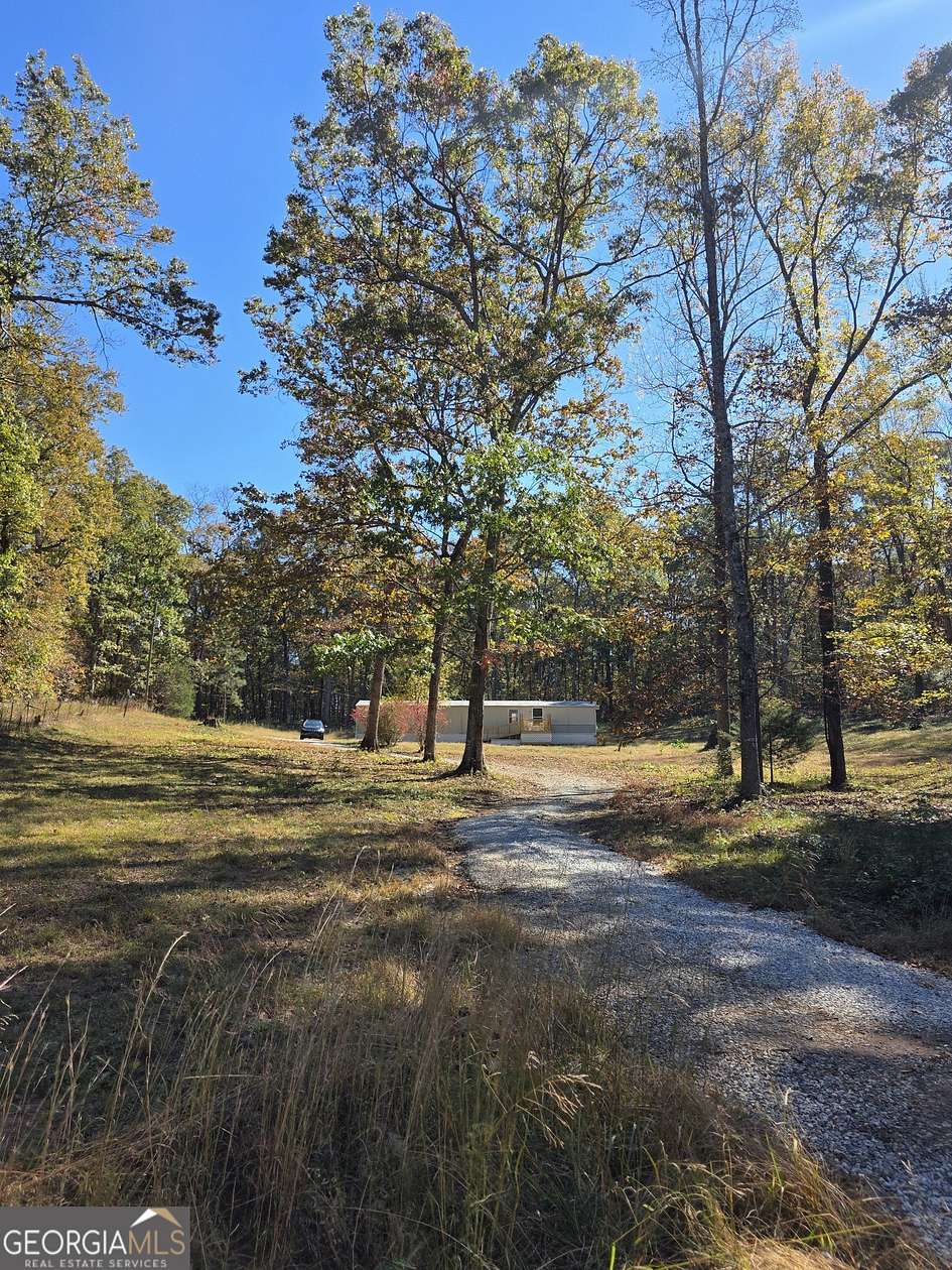 2.12 Acres of Residential Land with Home for Sale in Danielsville, Georgia