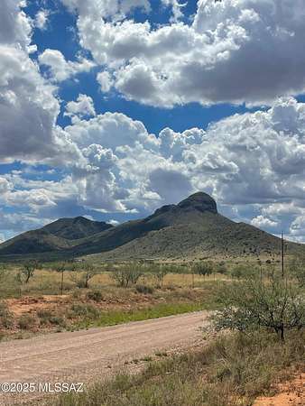 4.45 Acres of Residential Land for Sale in Elgin, Arizona