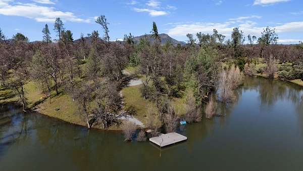 14.8 Acres of Land for Sale in Redding, California