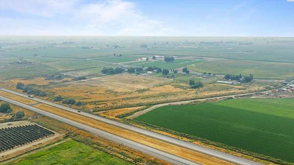 1 Acre of Residential Land for Sale in Sunnyside, Washington