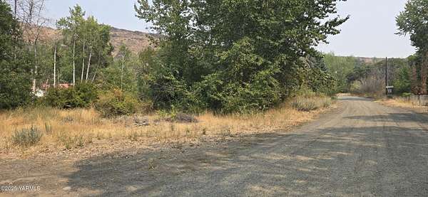 0.62 Acres of Land for Sale in Yakima, Washington