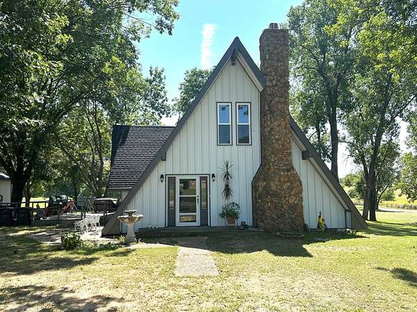 2 Acres of Residential Land with Home for Sale in Ada, Oklahoma