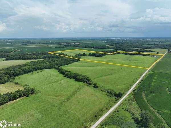 92 Acres of Recreational Land & Farm for Sale in Mount Pleasant, Iowa