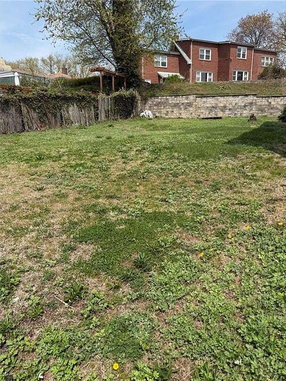 0.1 Acres of Residential Land for Sale in Staten Island, New York