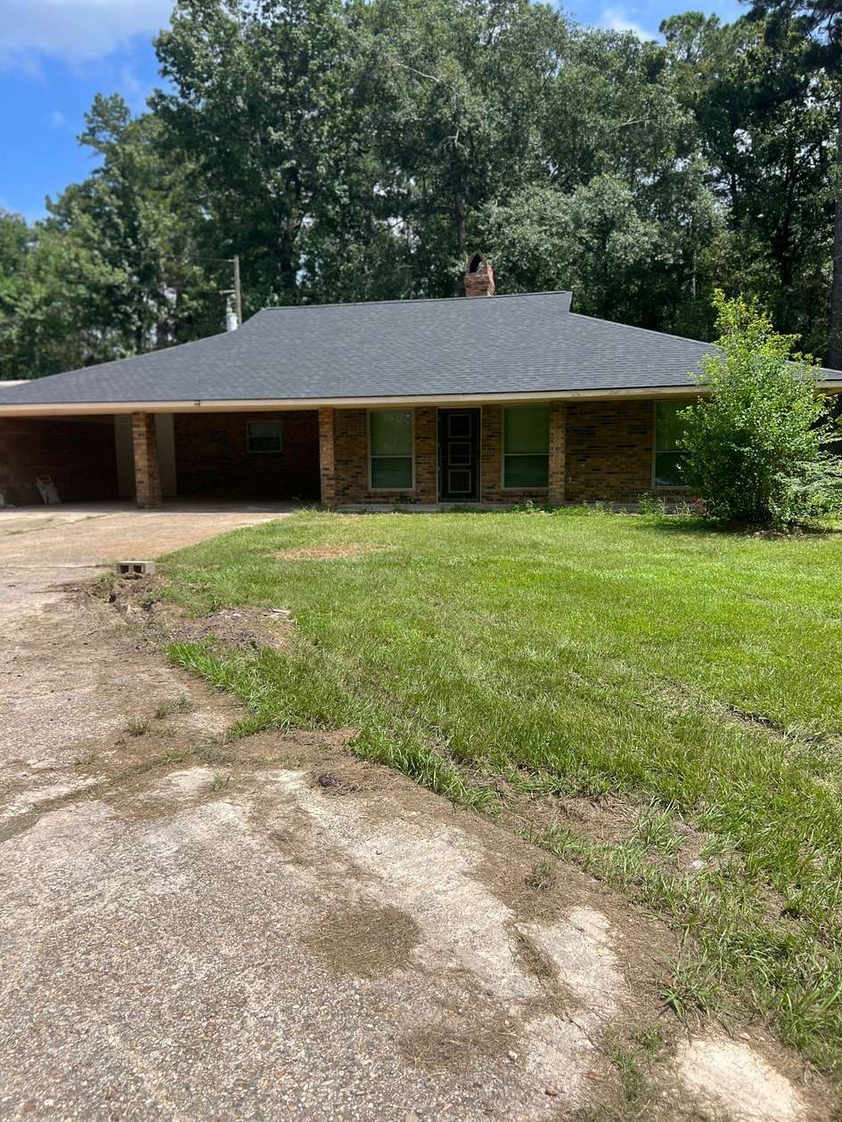 6.82 Acres of Mixed-Use Land for Sale in Livingston, Louisiana