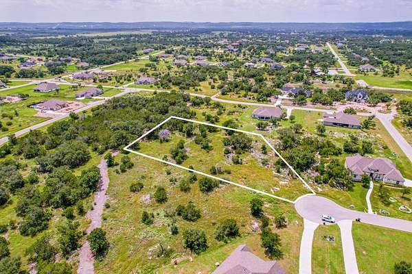 1 Acre of Residential Land for Sale in Spicewood, Texas