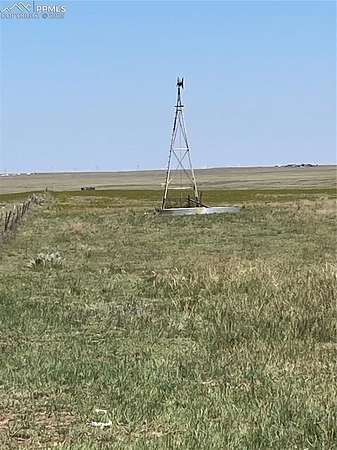 321 Acres of Agricultural Land for Sale in Yoder, Colorado