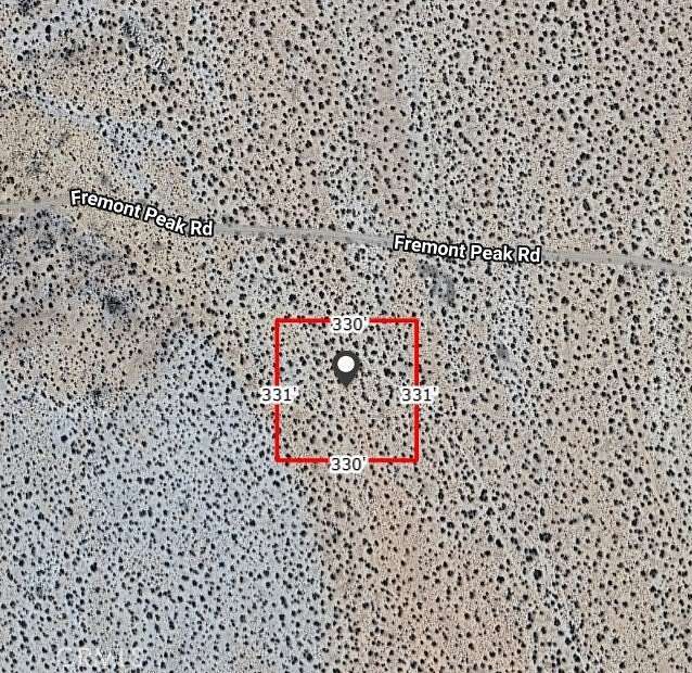 2.5 Acres of Land for Sale in Hinkley, California