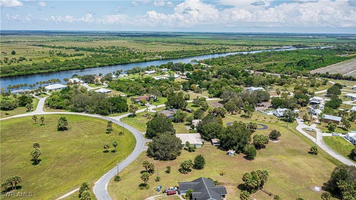 2.64 Acres of Residential Land with Home for Sale in Moore Haven, Florida