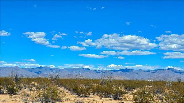 40 Acres of Recreational Land for Sale in Yucca, Arizona