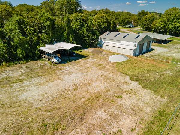 8.43 Acres of Mixed-Use Land for Sale in Mount Pleasant, Tennessee