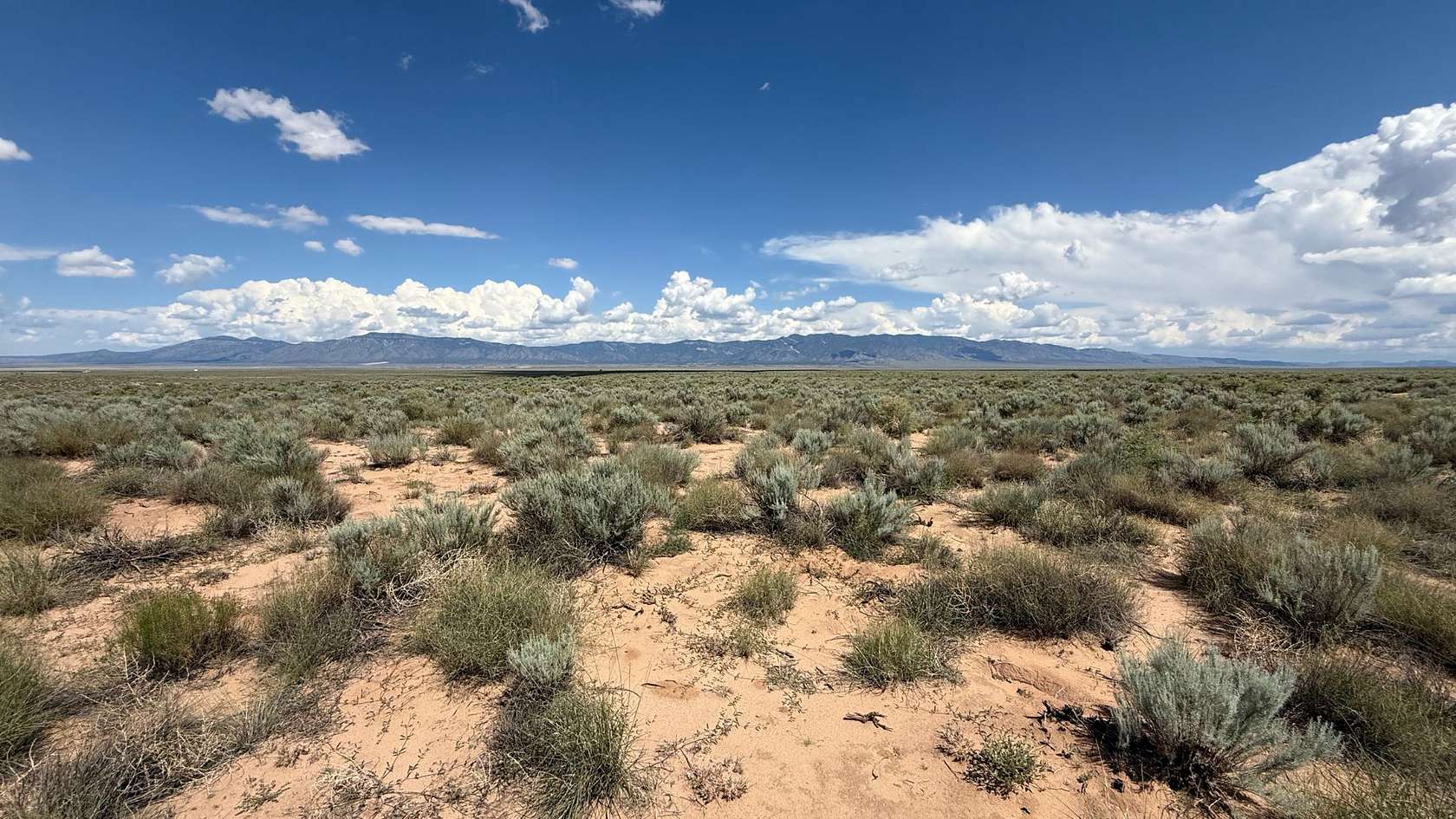 1 Acre of Residential Land for Sale in Los Lunas, New Mexico