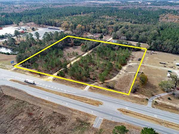 9.75 Acres of Mixed-Use Land for Sale in Millen, Georgia