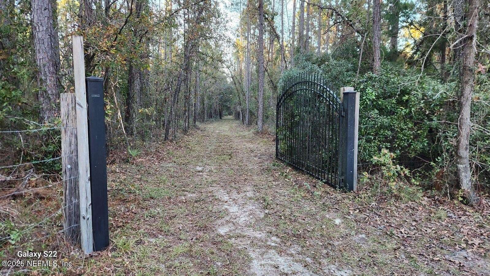 7.4 Acres of Residential Land for Sale in Hilliard, Florida