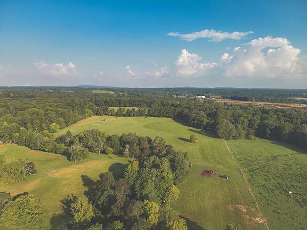 19.7 Acres of Recreational Land for Sale in Dayton, Tennessee