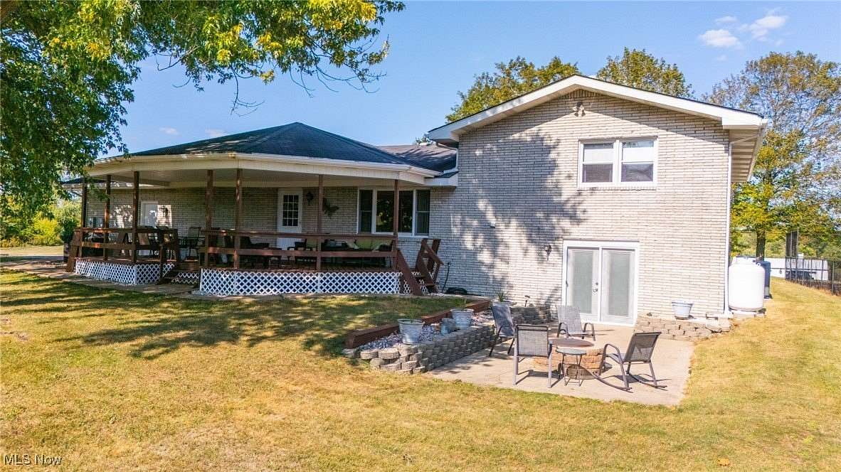 2.23 Acres of Residential Land with Home for Sale in Bridgeport, Ohio