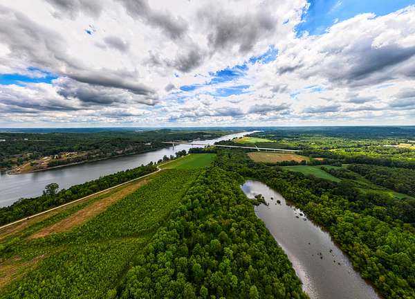 11.9 Acres of Land for Sale in Clifton, Tennessee