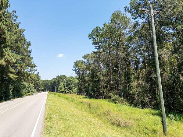 8.5 Acres of Residential Land for Sale in Sumrall, Mississippi