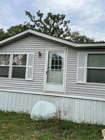 10 Acres of Land with Home for Sale in Bristow, Oklahoma