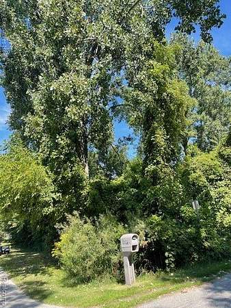 0.22 Acres of Commercial Land for Sale in Port Huron, Michigan