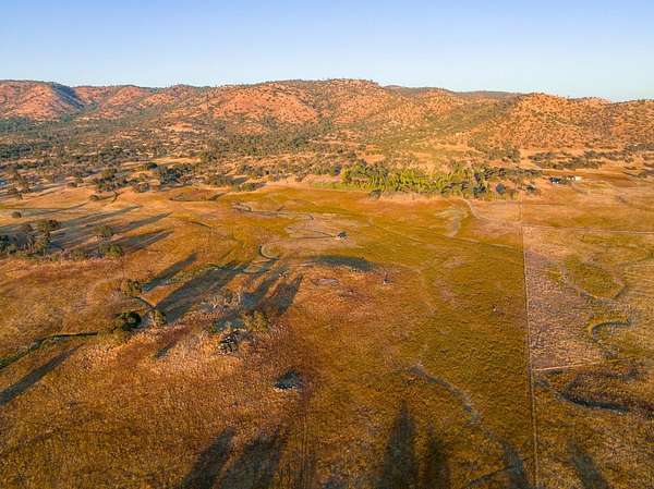 80 Acres of Agricultural Land for Sale in Catheys Valley, California