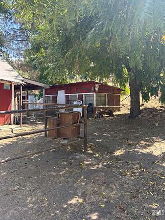 1.63 Acres of Residential Land with Home for Sale in Posey, California