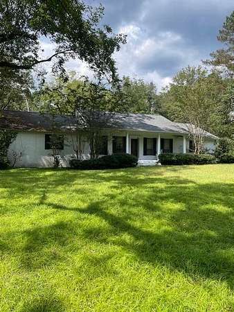 1.9 Acres of Residential Land with Home for Sale in Louisville, Mississippi