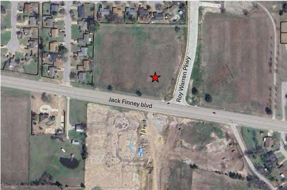 1.37 Acres of Commercial Land for Sale in Greenville, Texas