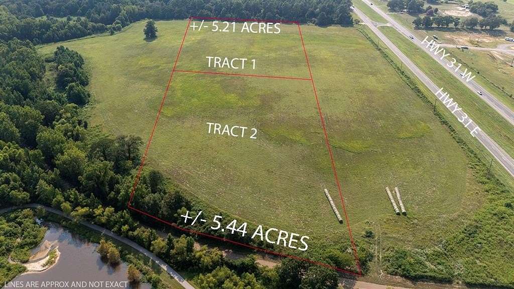 5.2 Acres of Residential Land for Sale in Brownsboro, Texas