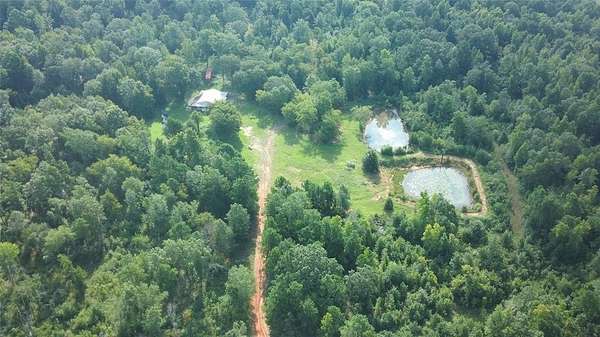 178 Acres of Recreational Land for Sale in Henderson, Texas