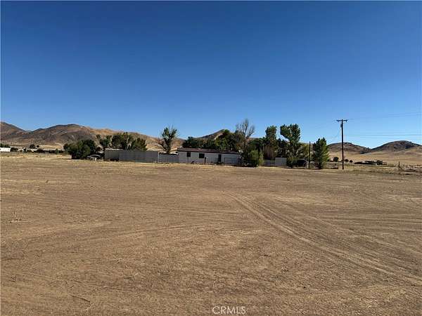 2.5 Acres of Land for Sale in Santa Margarita, California
