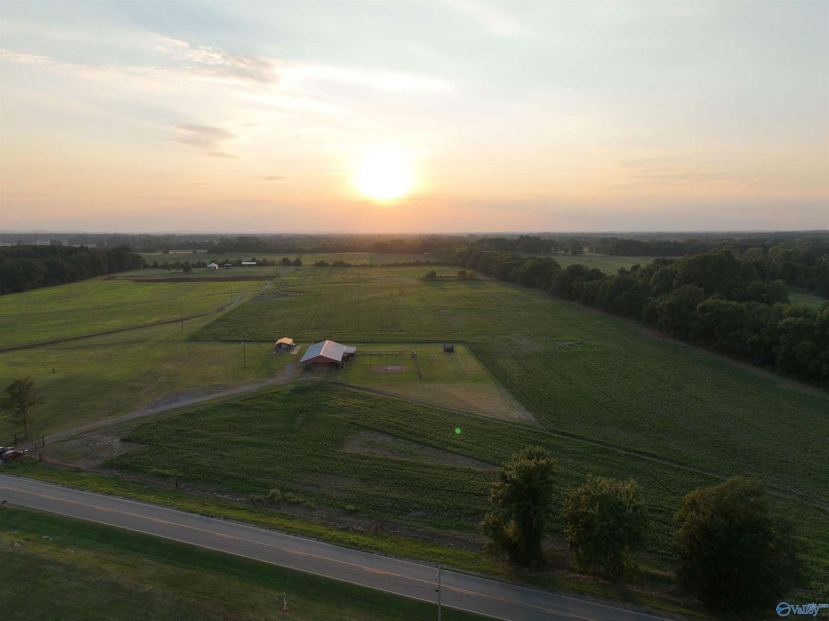 33 Acres of Land for Sale in Town Creek, Alabama