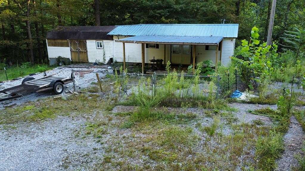 3 Acres of Residential Land for Sale in McCarr, Kentucky