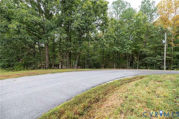 10 Acres of Land for Sale in Kenbridge, Virginia
