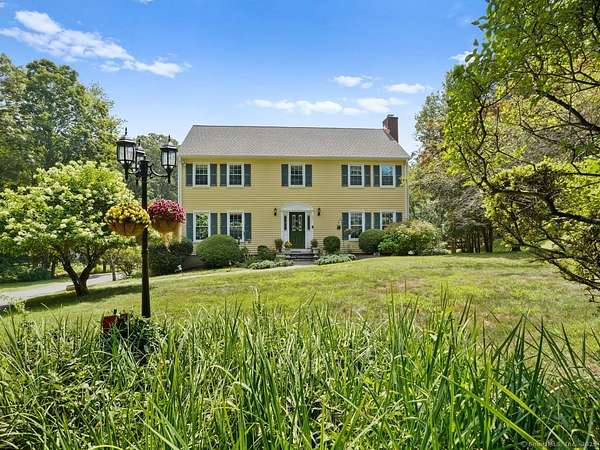 1.65 Acres of Residential Land with Home for Sale in Stamford, Connecticut